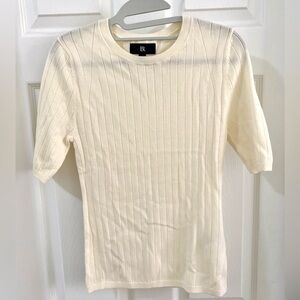 Banana Republic marino wool size S short sleeve sweater